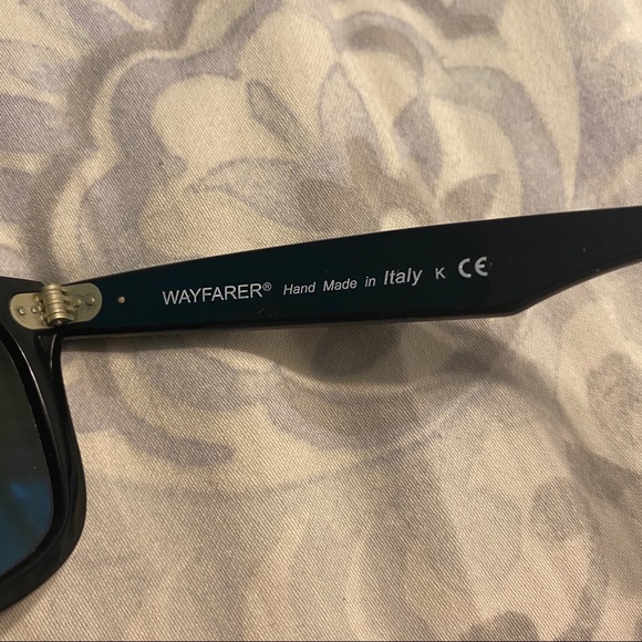 Authentic Ray-Ban Wayfarers - Picture 4 of 9